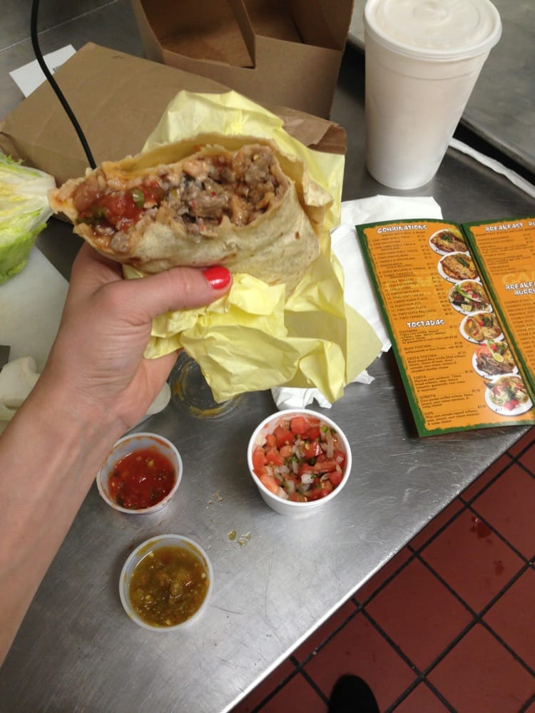 Campos Tacos: A Review of the Taco Truck That's Got the Whole City Talking