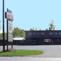 Indianhead Motel 10 Reviews Hotels 823 East Cloverland Dr Photo Of Indianhead Motel Ironwood Mi United States