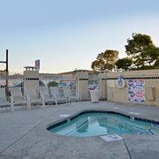 Americas Best Value Inn 78 Photos 115 Reviews Hotels 167 E Photo Of Americas Best Value Inn Las Vegas Nv United States