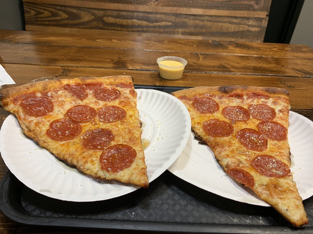 Manhattan Pizzeria