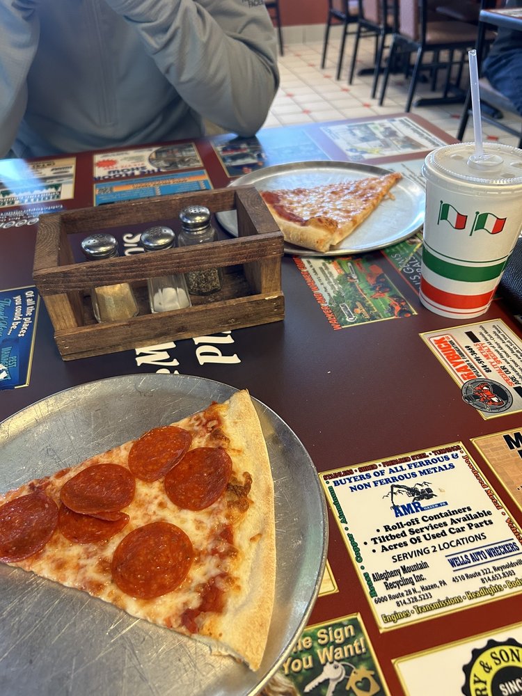 M&M Scotto's Pizzeria