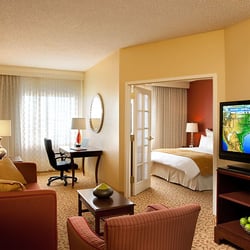Dallas Marriott Suites Medical Market Center 91 Photos 78 Photo Of Dallas Marriott Suites Medical Market Center Tx United States