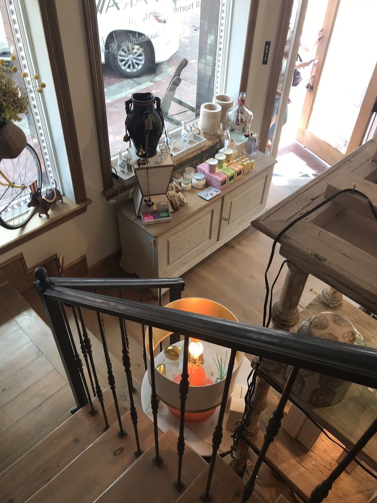 image of business LaFoofaraw