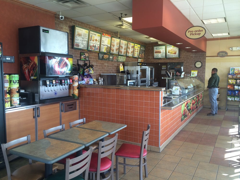Subway Order Food Online Fast Food 3342 E Greenway Rd Phoenix