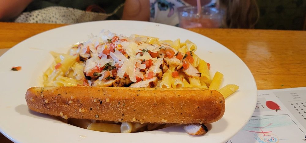 Applebee's Grill + Bar