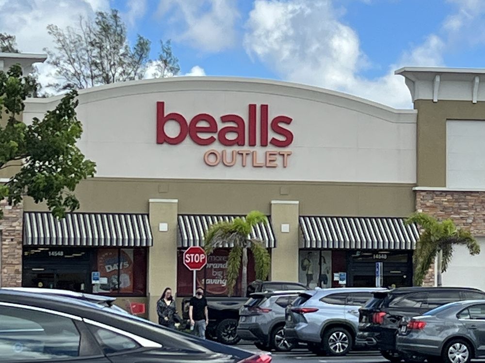 Delray Square Shopping Center