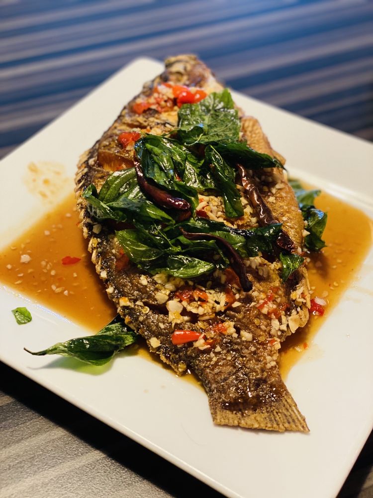 Aloy Aloy Thai Cafe