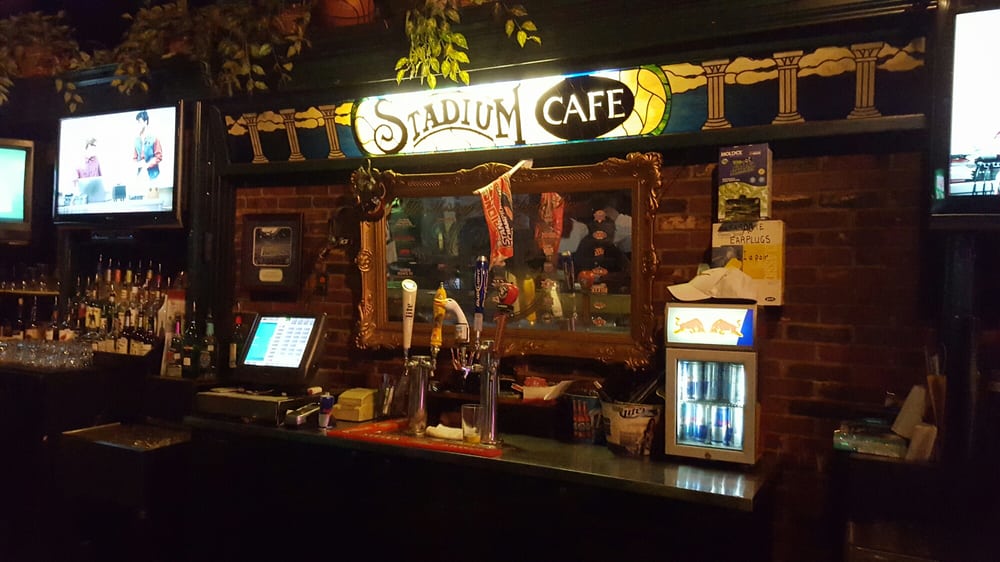 Stadium Cafe 28 Photos & 48 Reviews Sports Bars 4872 Belt Line Rd, Addison, Addison, TX