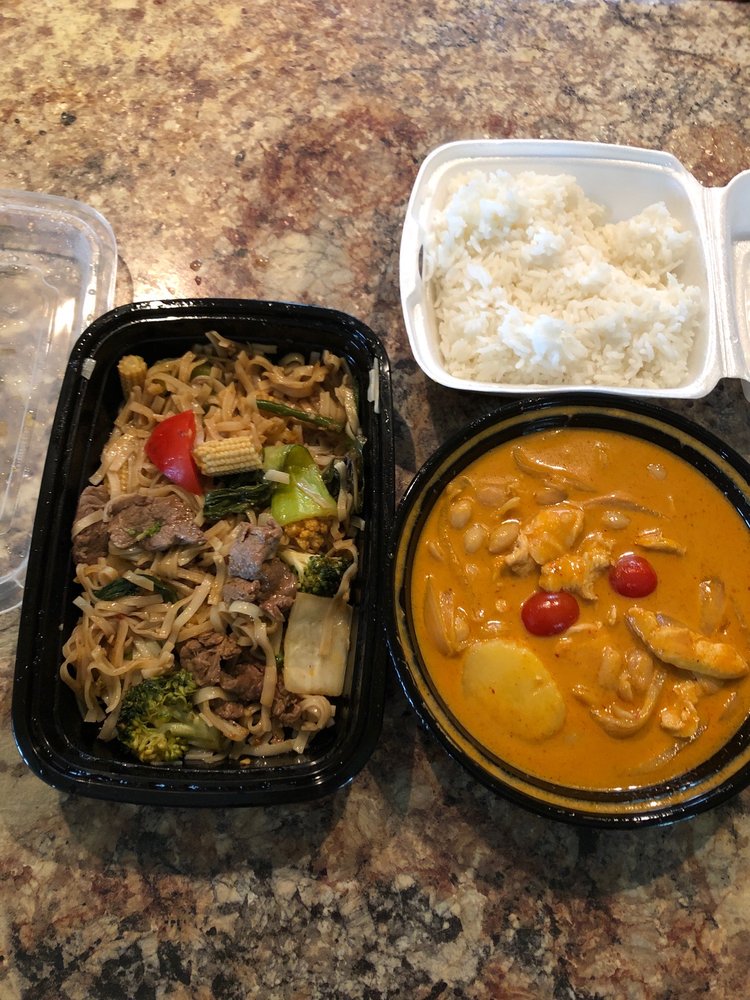 Lucky Thai Restaurant