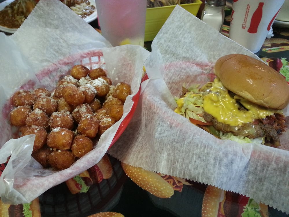 Matt’s Burgers 24 Photos & 50 Reviews Burgers 102 S Cedar St