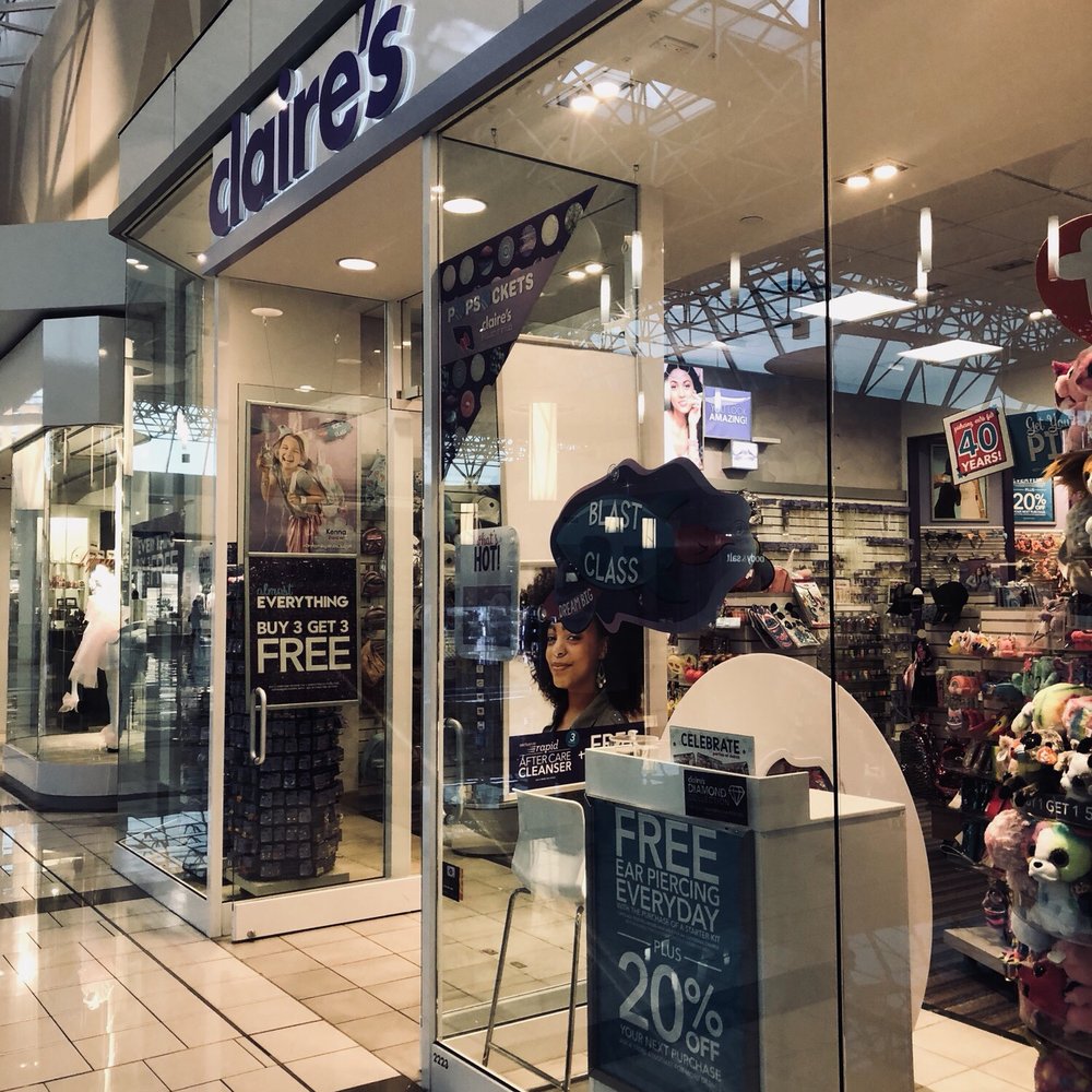 Guildford Mall Stores Surrey, BC Yelp