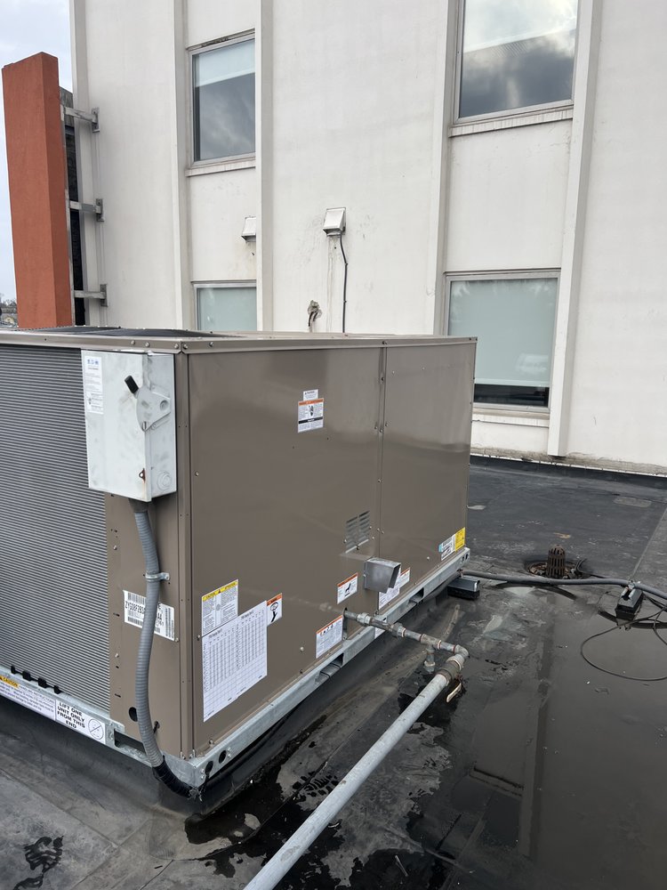 image of business HVAC Tech