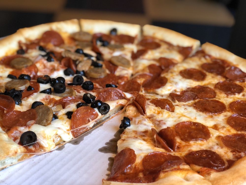 Dewey's Pizza Dewey's Pizza