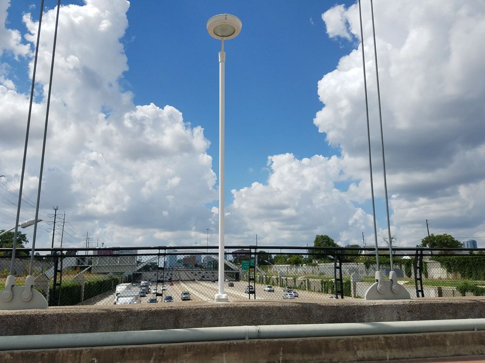 Don T Tell Me That Light Fixture Looks Like A Spaceship Cuz I M 5 Photos For Southwest Freeway Highway 59