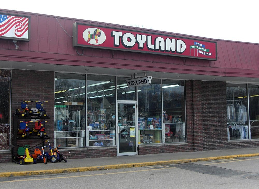 Toyland 11 Reviews Toy Stores 321 Nashua St, Milford, NH Phone