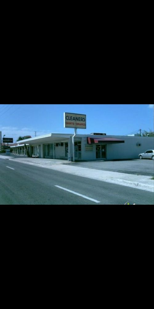 Scott's Dry Cleaners