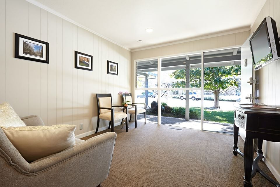 image of business Tina Le, DDS