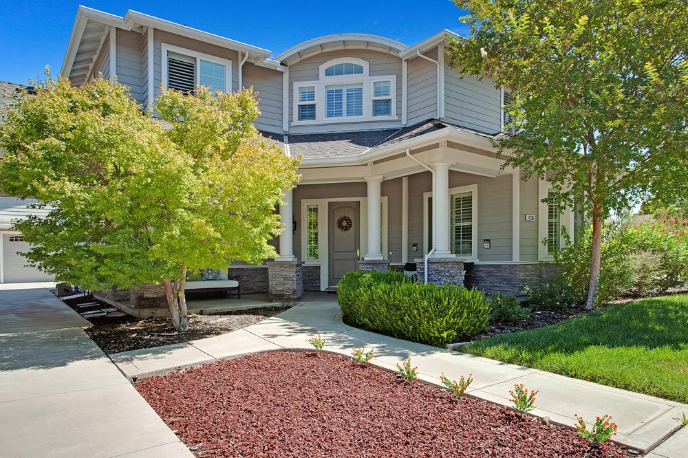 Marina Guevorkian - RE/MAX Accord