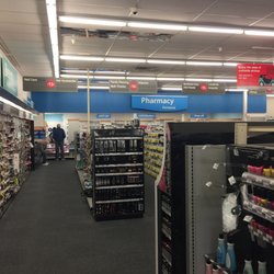 cvs pharmacy 67 reviews drugstores 22968 victory blvd