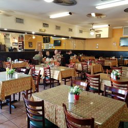 Las Colinas Restaurant 280 Photos 222 Reviews Cuban 2724 N Photo Of Las Colinas Restaurant Wilton Manors Fl United States Dining Area