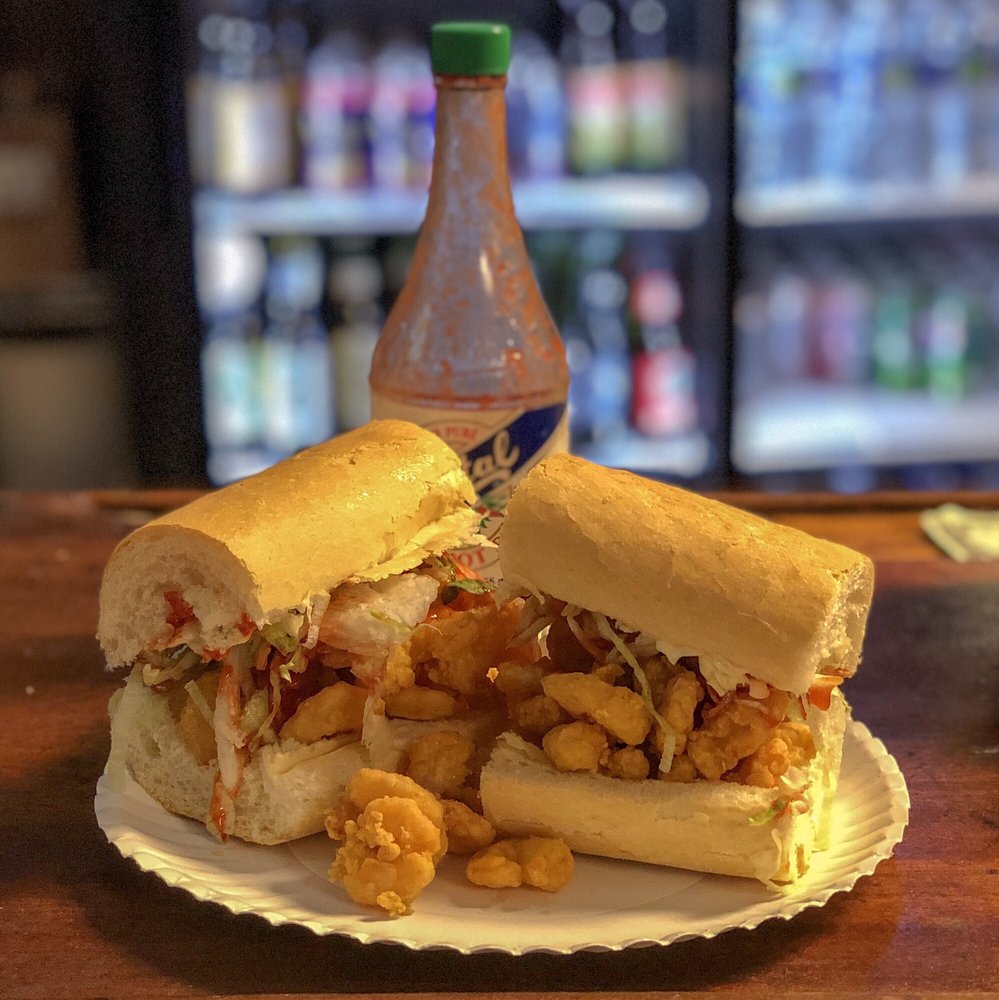 Domilise Po-Boys & Bar