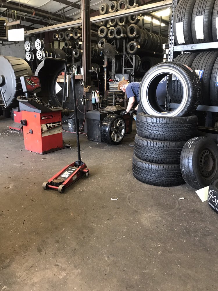 Lee Tire 13 Photos Tires 1029 Eastland Dr, Lexington, KY Phone