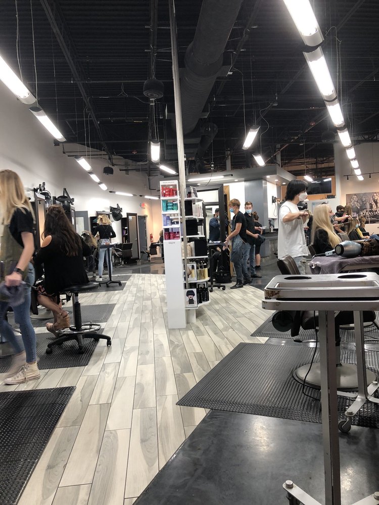 Douglas Carroll Salon, Spa and Boutique