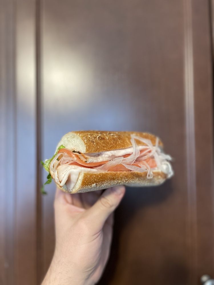 Mont Clare Deli & Market