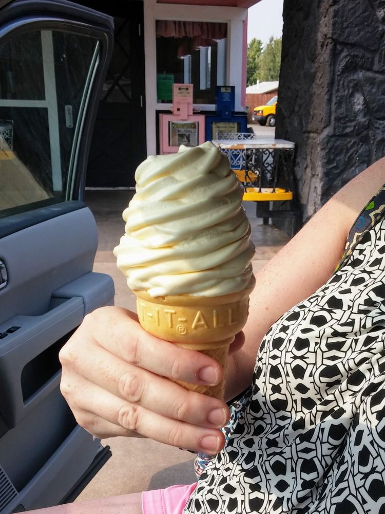 Alpine Drive Inn 72 Photos & 96 Reviews Burgers 37148 State Hwy