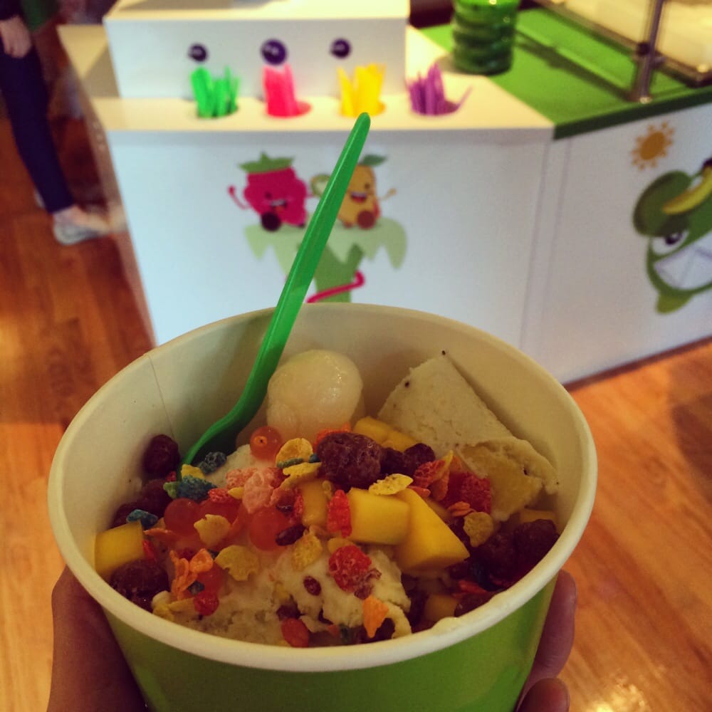 Wicked Twisted Froyo CLOSED Ice Cream & Frozen Yogurt 656