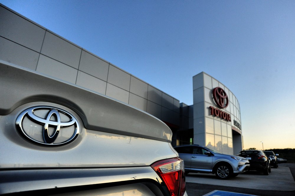 Lake Shore Toyota 25 Photos & 10 Reviews Car Dealers 244 Melton