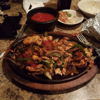 Camino Real Mexican Restaurant 35 Photos 46 Reviews Photo Of Camino Real Mexican Restaurant Murfreesboro Tn United States Fajitas Jalisco