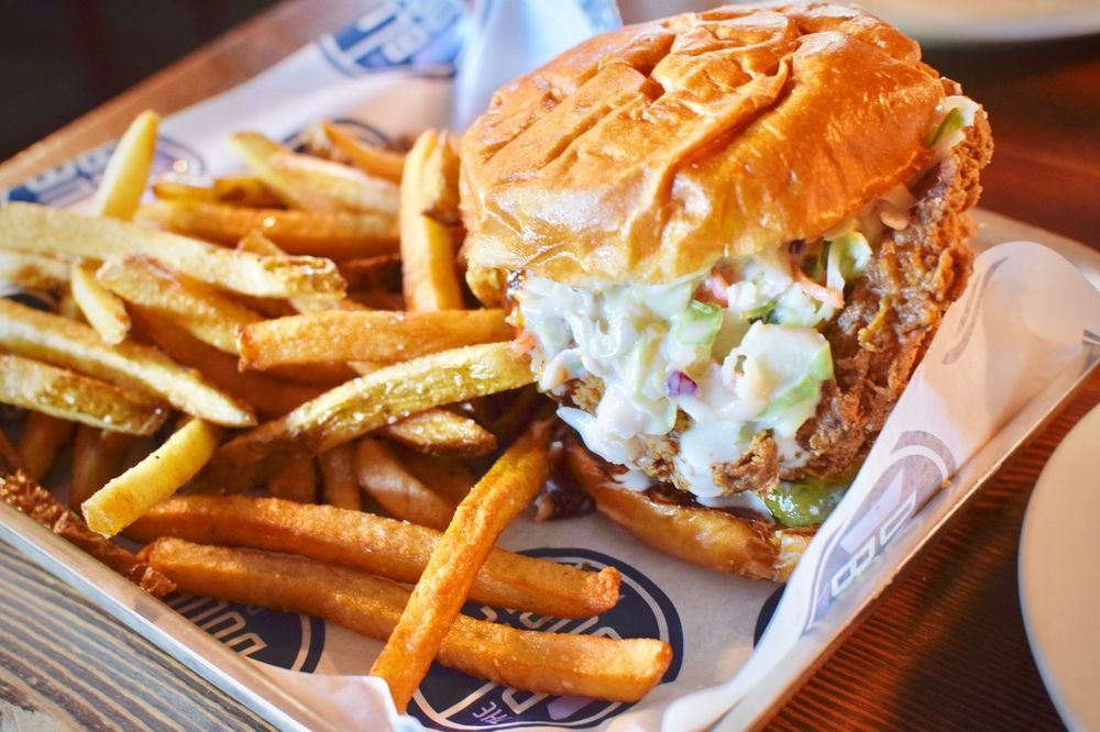 The Blue Door Pub 159 Photos & 279 Reviews Burgers 3448 42nd Ave