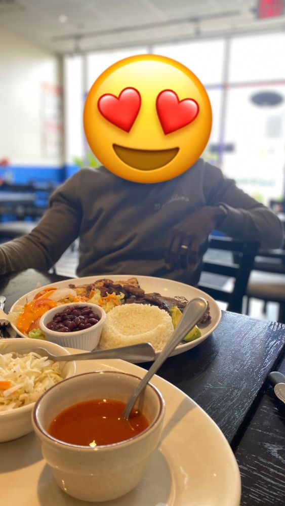  El Nuevo Usulutan Restaurant 