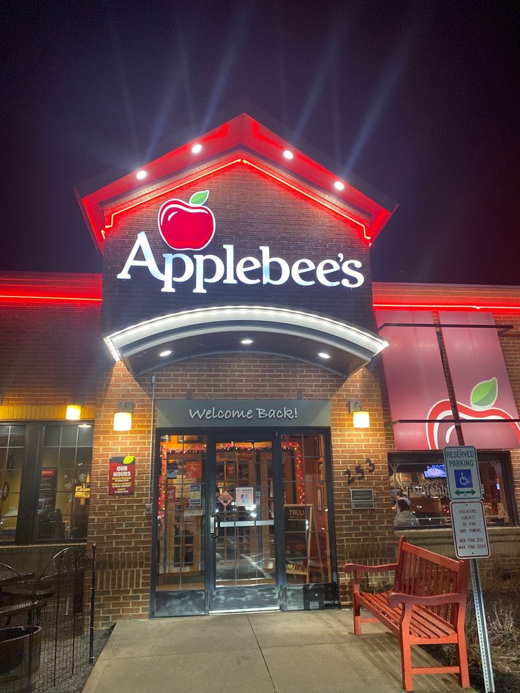 Applebee's Grill + Bar