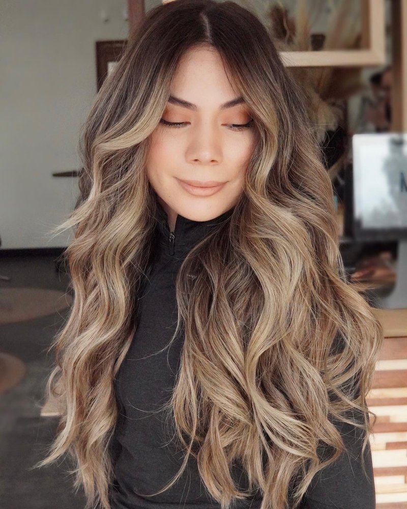 Modern Beige Salon