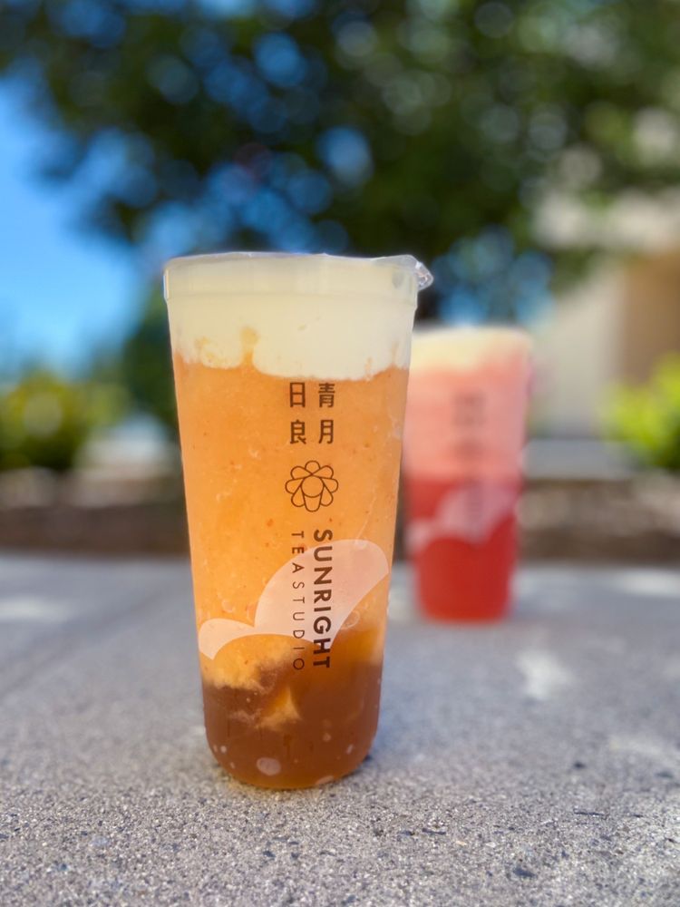 Sunright Tea Studio - Chino