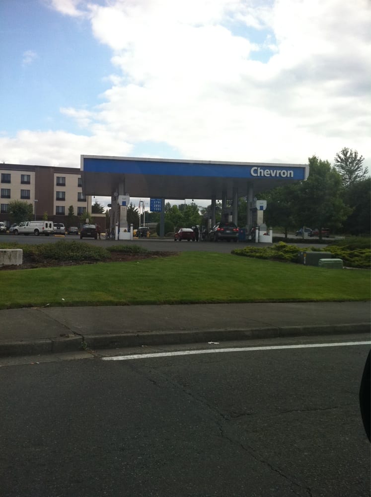 South Hill Chevron Gas Stations 804 S Hill Park Dr, Puyallup, WA