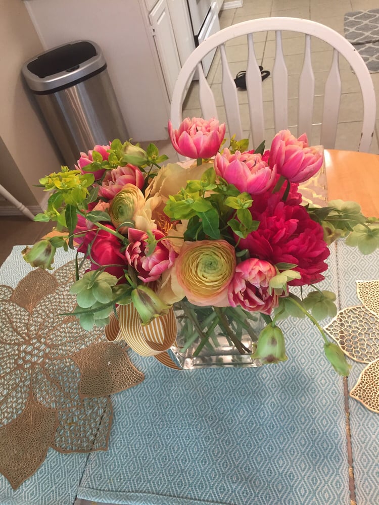 Flora 10 Reviews Florists 7 E Mountain St, Fayetteville, AR