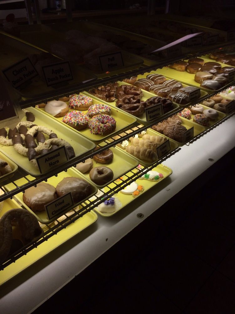 Dutch Oven Bakery 27 Photos & 24 Reviews Bakeries 605 Story St, Boone, IA Restaurant