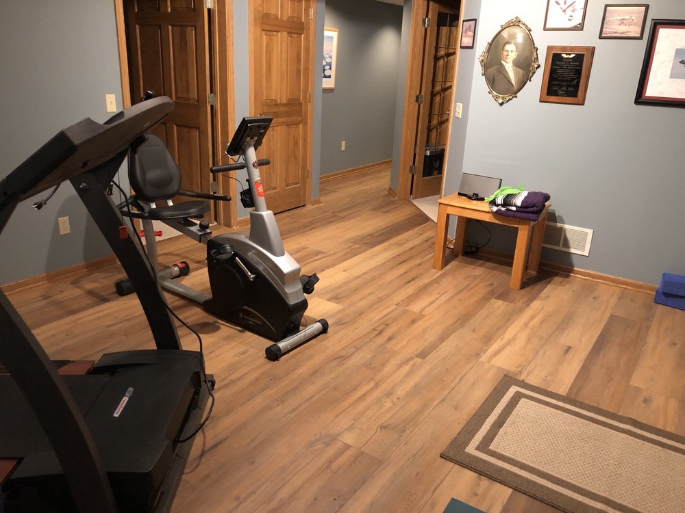 image of business Magic Carpets, Your Shaw Flooring Center