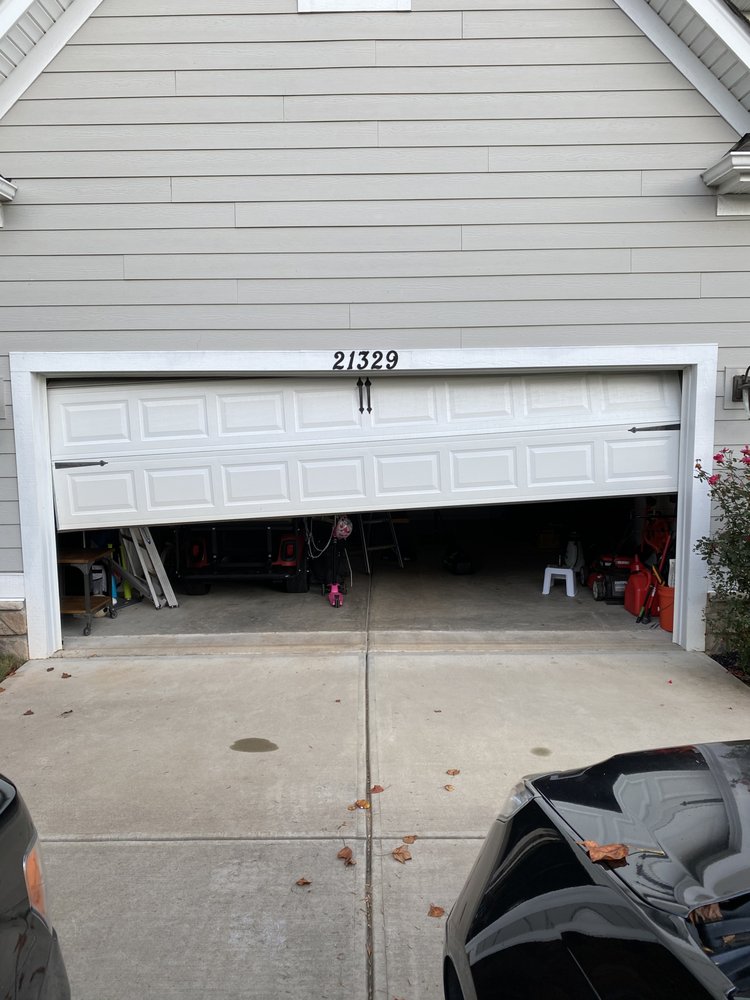 Veteran's Choice Garage Doors