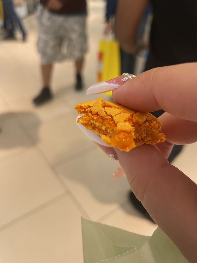 Laduree - Miami Aventura Mall