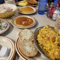 Ray S Family Restaurant 39 Photos 120 Reviews Diners 801 Photo Of Ray S Family Restaurant Elgin Il United States