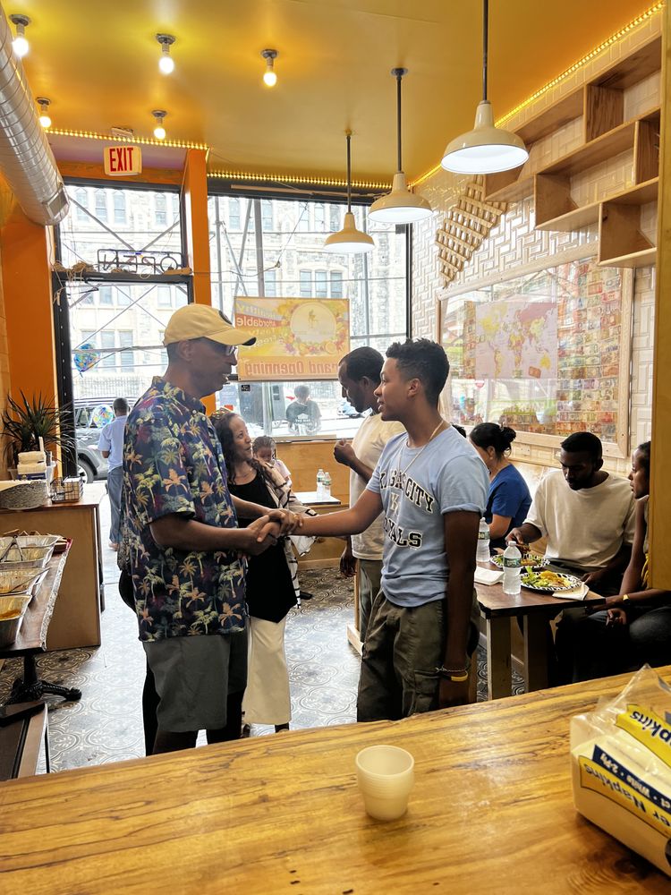 Oasis jimma juice bar