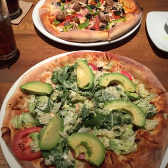 California Pizza Kitchen Midtown Manhattan California Pizza Kitchen Midtown Manhattan
