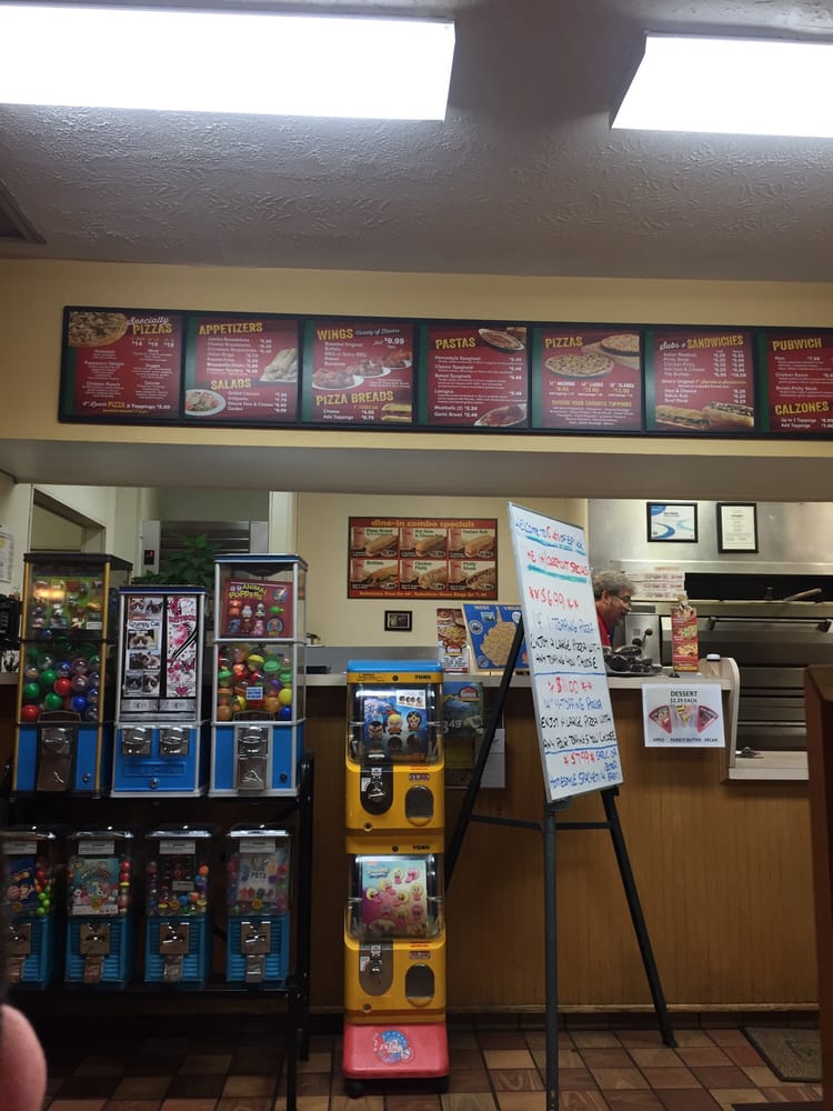 Gino’s Pizza & Spaghetti House Pizza 105 Roosevelt Blvd, Eleanor