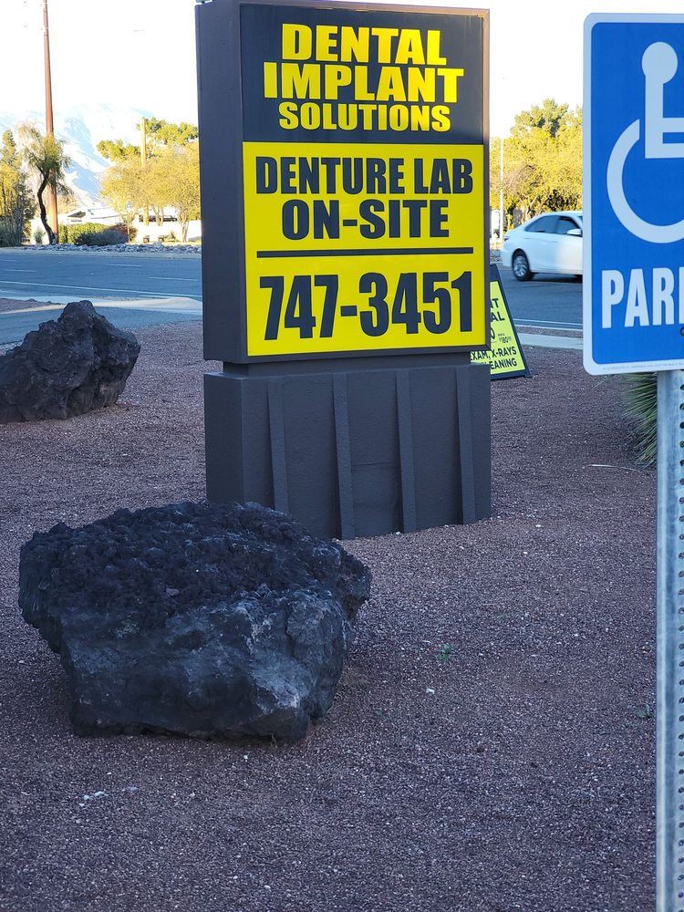 image of business Keefe Hugh Dr