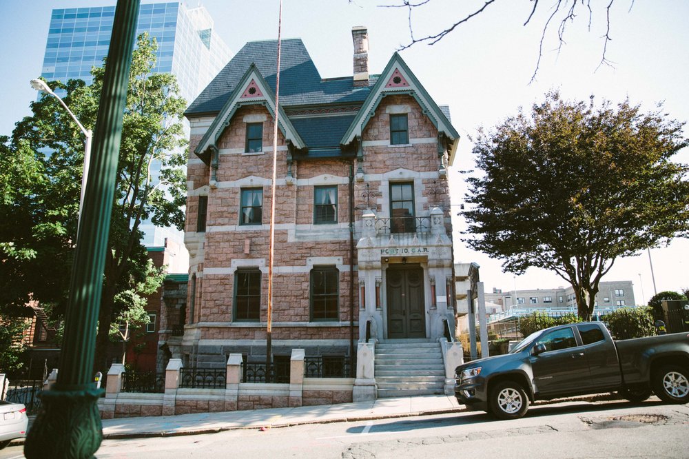 Bull Mansion American (New) 55 Pearl St, Worcester, MA Restaurant