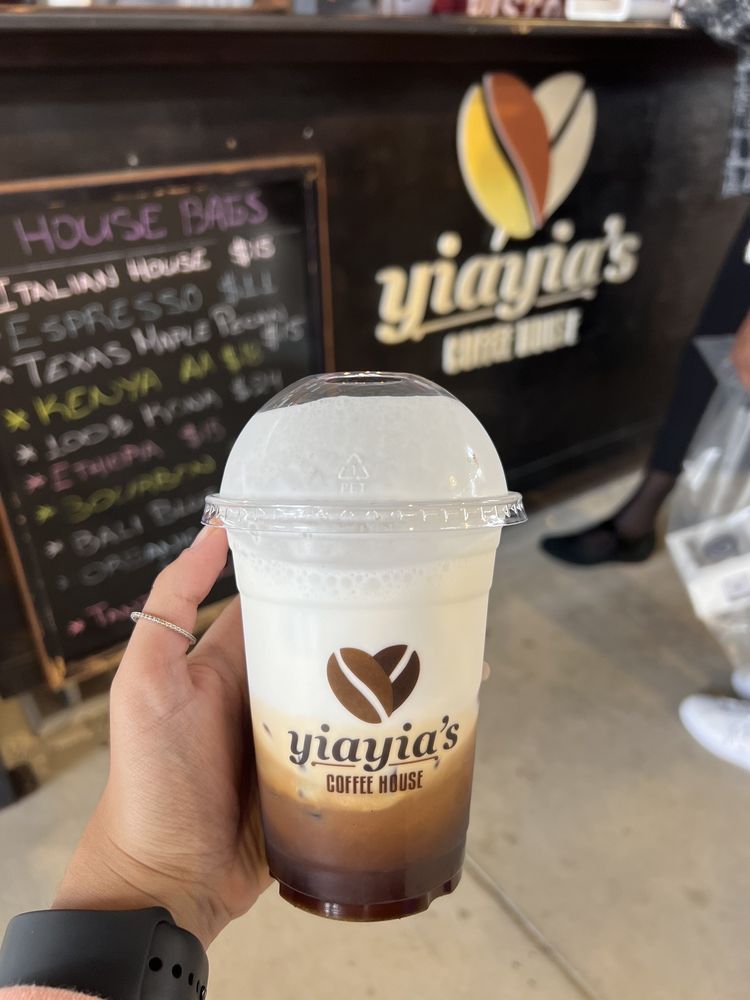 Yiayia's Coffee House